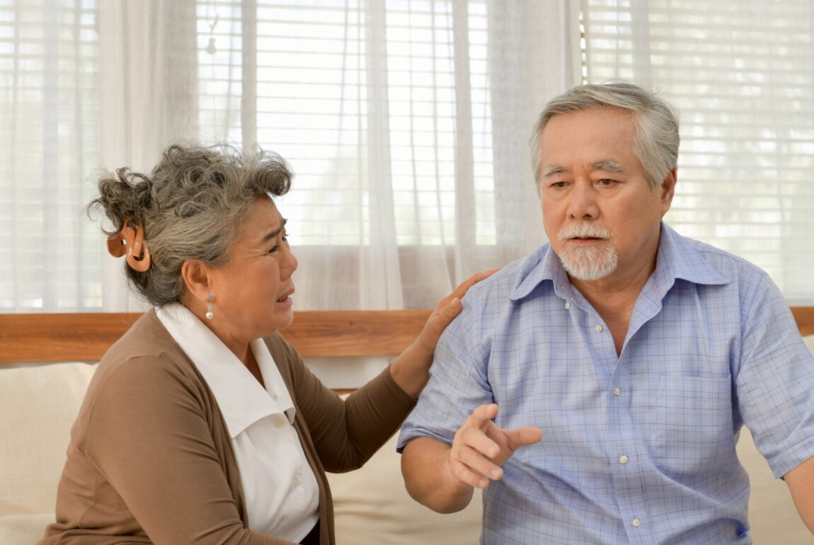 เมื่อพ่อแม่เริ่ม "ดื้อ" และ "เอาแต่ใจ": เข้าใจพายุทางอารมณ์ด้วยความรัก