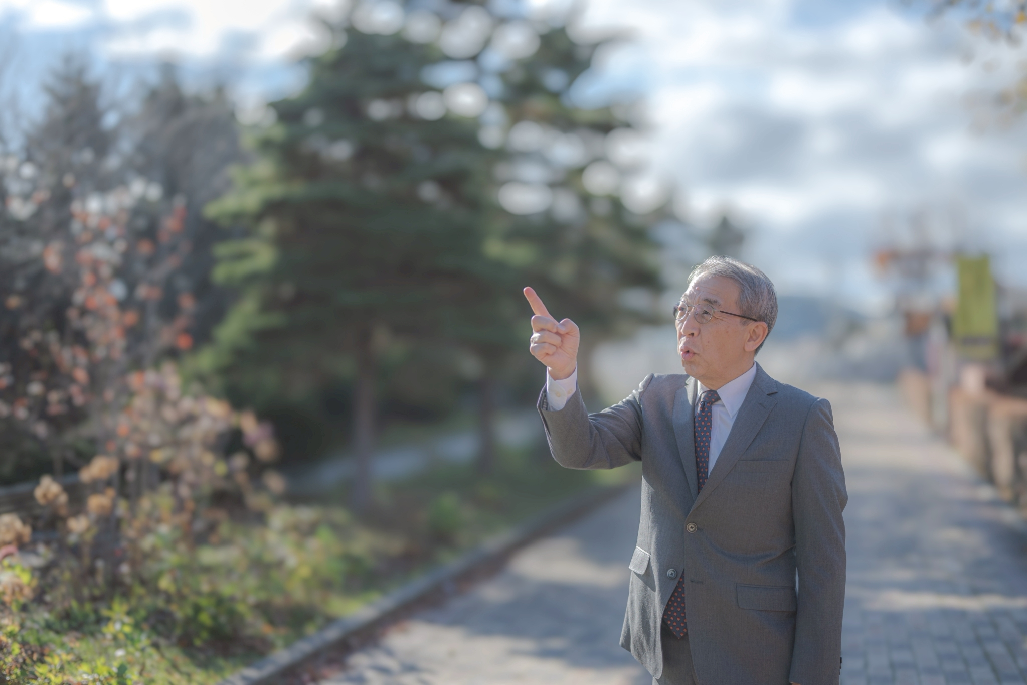 ความเก๋าที่ไม่เก่า: ปลุกพลัง "คุณค่าในตัวเอง" ให้กลับมาเบ่งบานในวัยเกษียณ